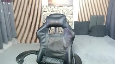 marylina online show from 03.08.25