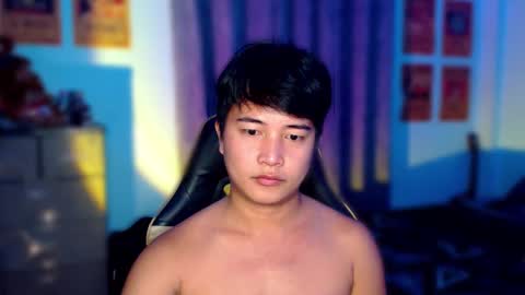 MAX Dont forget to follow online show from 01.31.25