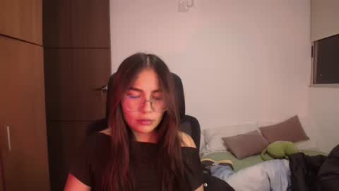 Snapshot of _maxxx1_ chatting on 06.14.26 max and abby online show from 06.14.26