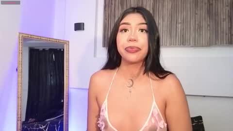 Snapshot of _meduusaa chatting on 10.10.25 medusa online show from 10.10.25