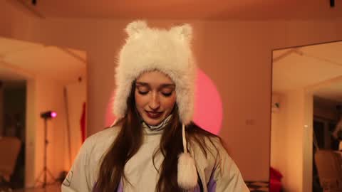  Saturday - start 2030-2130 GMT online show from 01.18.25