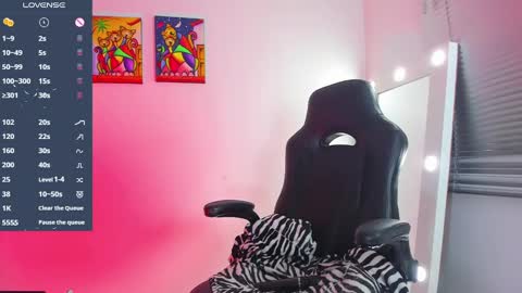 Snapshot of _megganjobs chatting on 01.28.25 Juli online show from 01.28.25