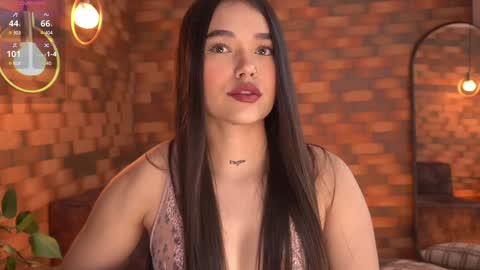     online show from 03.06.25