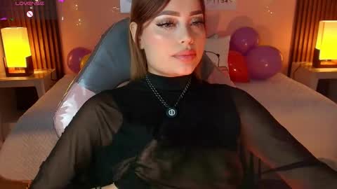 Snapshot of _meliblue chatting on 05.05.26 Meli online show from 05.05.26