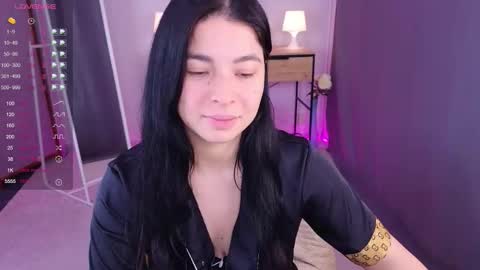 Snapshot of _meowwluffy_ chatting on 11.26.25 Feiia online show from 11.26.25