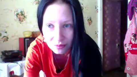 Snapshot of _merrry_ chatting on 05.19.26 Merry online show from 05.19.26