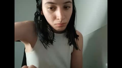 Mia-foster online show from 02.08.25