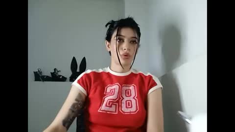 Mia-foster online show from 02.10.25