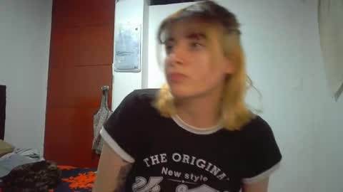 Snapshot of _mia_foster1 chatting on 04.01.26 Mia-foster online show from 04.01.26