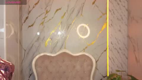 Snapshot of _mia_sweet_b chatting on 02.25.26 _mia_sweet_b online show from 02.25.26