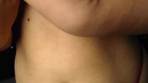 Snapshot of _miaaleon chatting on 01.13.25 Mia online show from 01.13.25