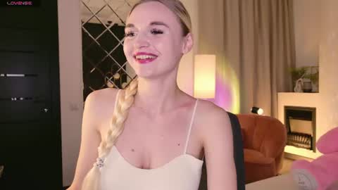 Mila online show from 07.13.26