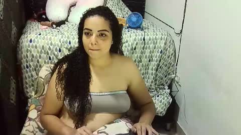 _milf_naughty online show from 10.18.25