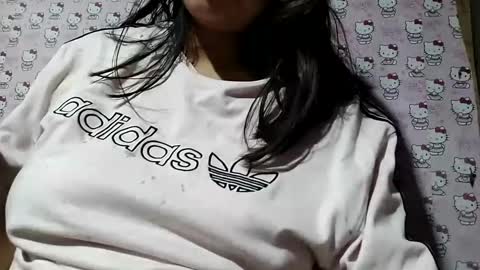 Snapshot of _milkytitsmomxx_ chatting on 01.31.25 _milkytitsmomxx_ online show from 01.31.25