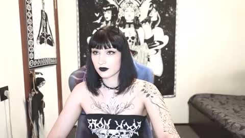 Millisi online show from 10.26.25