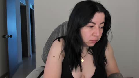 Snapshot of _miss_coco_ chatting on 09.18.25 _miss_coco_ online show from 09.18.25