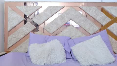 Khloe  online show from 11.29.25