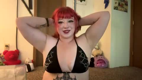 Snapshot of _miss_marie_ chatting on 07.28.26 _miss_marie_ online show from 07.28.26