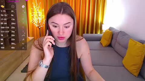 Snapshot of _miss_mia chatting on 01.11.25 Mia online show from 01.11.25