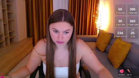 Mia online show from 07.11.26