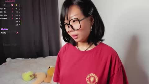 Snapshot of _molly_molly_molly_ chatting on 10.26.25 _molly_molly_molly_ online show from 10.26.25