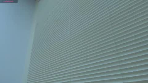 Snapshot of _molly_rosse_ chatting on 10.30.25 _molly_rosse_ online show from 10.30.25