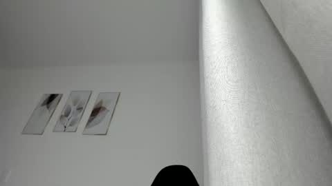 Snapshot of _molly_rosse_ chatting on 05.21.26 _molly_rosse_ online show from 05.21.26