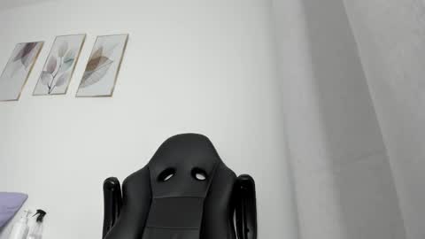 Snapshot of _molly_rosse_ chatting on 05.28.26 _molly_rosse_ online show from 05.28.26