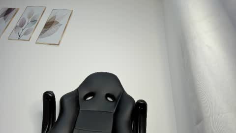 _molly_rosse_ online show from 06.23.26