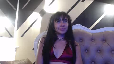 Snapshot of _mollyy chatting on 02.24.25 Molly online show from 02.24.25