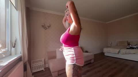 Francine Aisi Morpho - a genus of blue butterflies. online show from 10.20.25