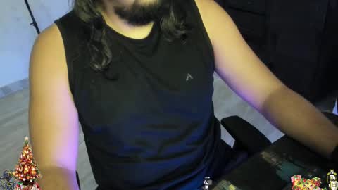 Snapshot of _mr_john chatting on 12.02.25 John online show from 12.02.25