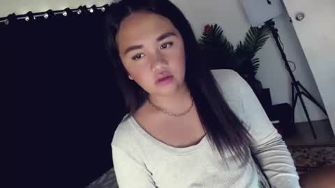 Angel online show from 04.17.26