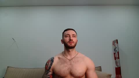 Snapshot of _muscle_arti_ chatting on 11.25.25 Arti online show from 11.25.25