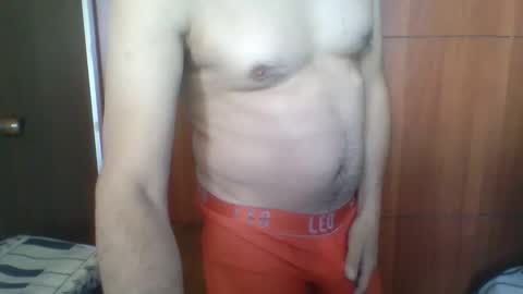 Snapshot of _nake_me chatting on 11.12.25 _nake_me online show from 11.12.25