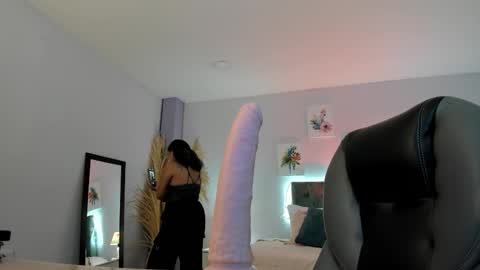 Natalie online show from 11.08.25