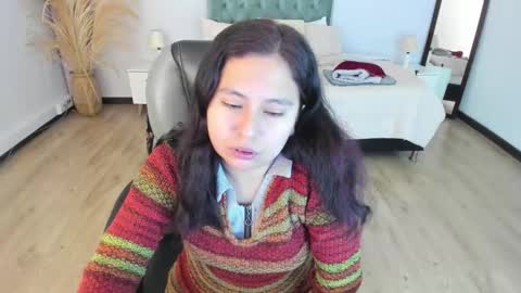 Natalie online show from 11.23.25