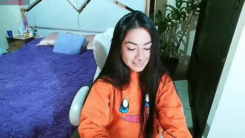 Snapshot of _natashaa19 chatting on 12.11.24 Natasha Rodriguez independent model online show from 12.11.24