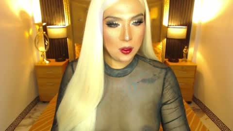 _natashacooper_ online show from 04.09.26