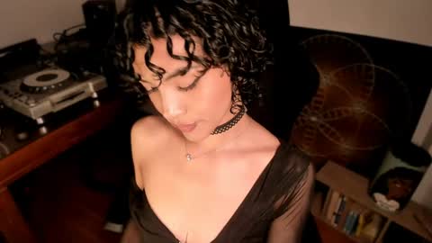 Snapshot of _natashawolf chatting on 06.05.26 Nati - Independ model online show from 06.05.26