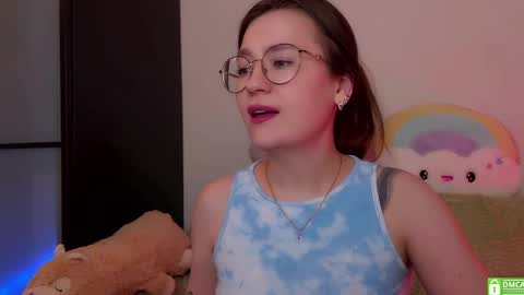 Mia with a big heart  online show from 03.12.25