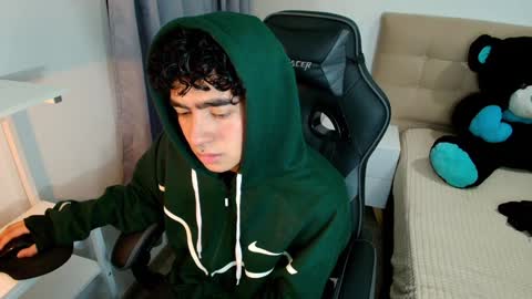 Nicolas online show from 12.11.24