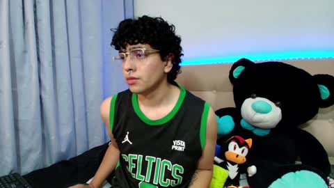 Nicolas online show from 12.16.24