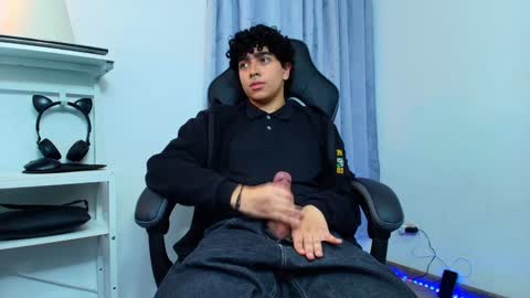 Nicolas online show from 01.11.25