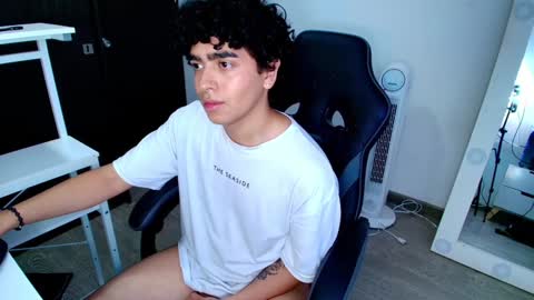 Nicolas online show from 01.29.25