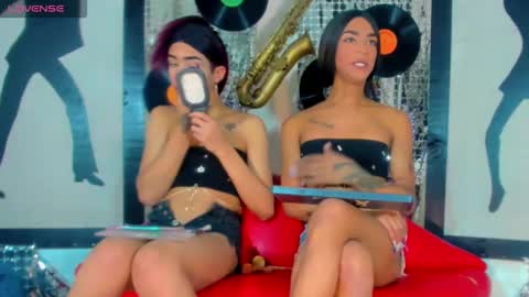 Nicky  Please help me with your thumbs up its importan online show from 01.22.25