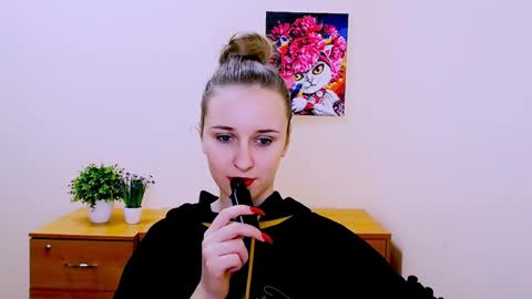 Nica online show from 01.13.25