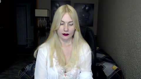 Donella    online show from 01.29.25