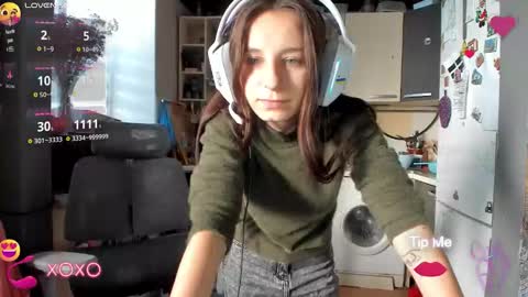 Nika online show from 10.24.25