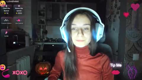 Nika online show from 10.26.25